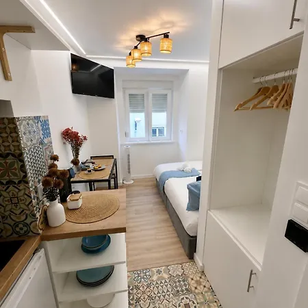 Boutique Castle Peek Graca-newly Renovated Лиссабон