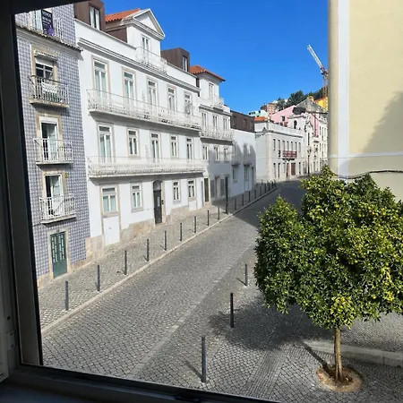 Апартаменты Boutique Castle Peek Graca-newly Renovated *
